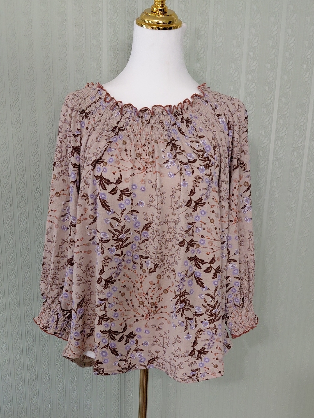 MELLODAY Women’s Beige Floral Smocked-Neck Blouse Flowy Bohemian Small